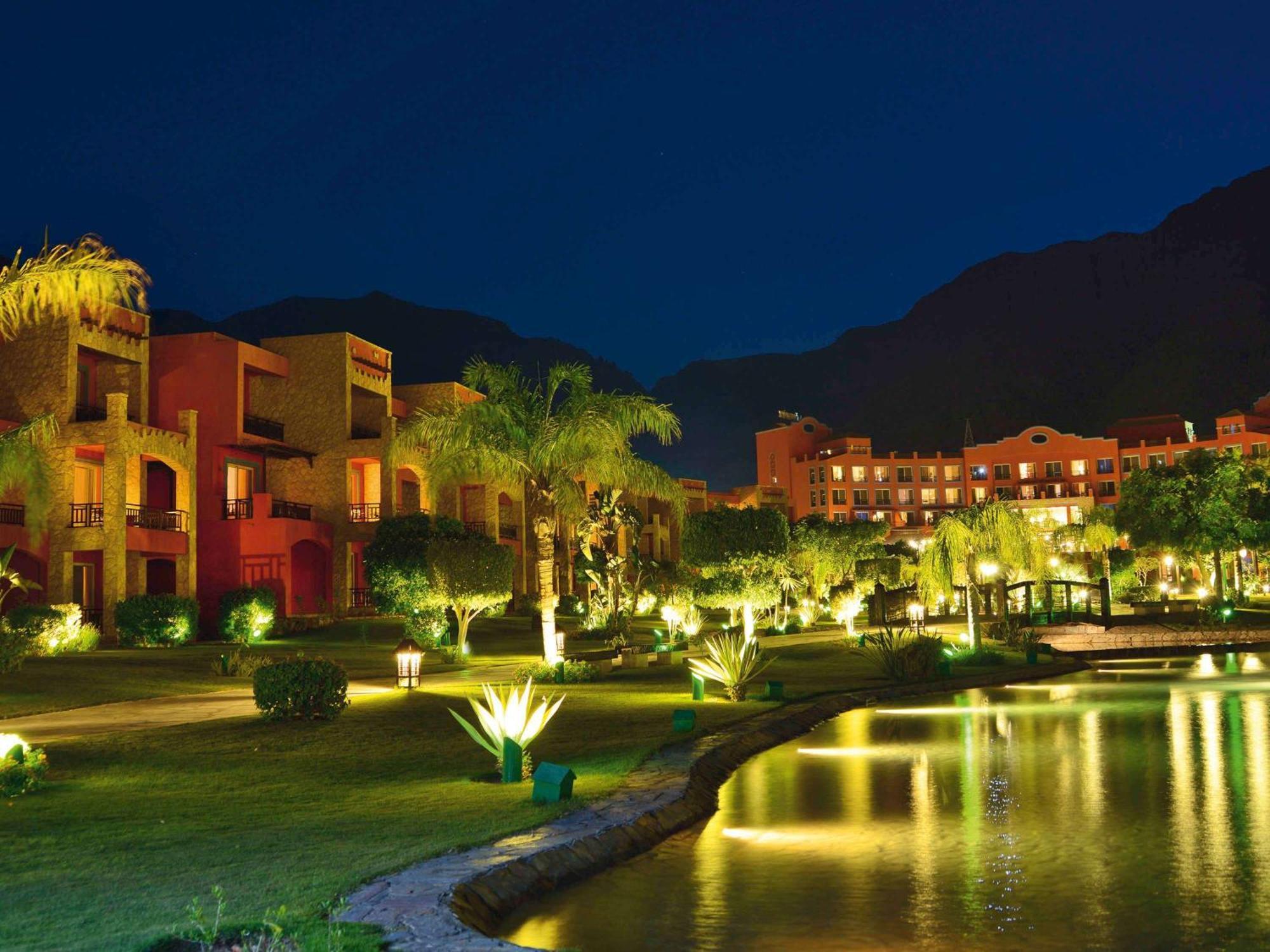 Moevenpick Resort El Sokhna Айн-Сохна Екстер'єр фото